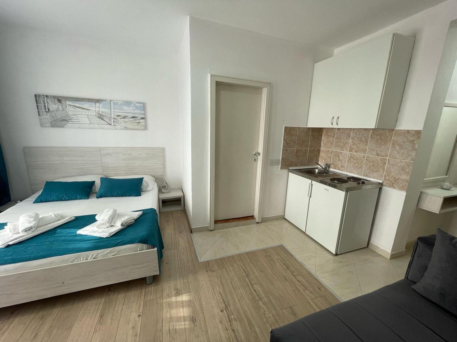 Molla Apartments Ulcinj Esterno foto