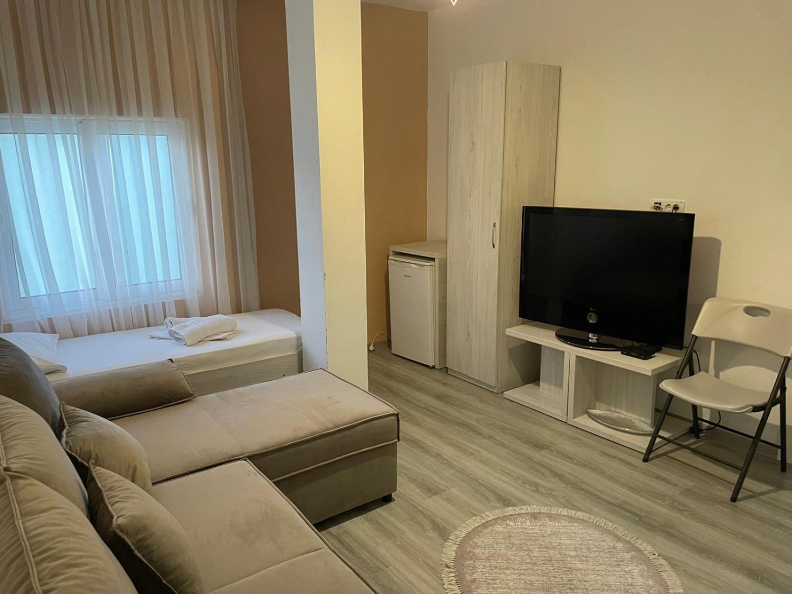 Molla Apartments Ulcinj Esterno foto