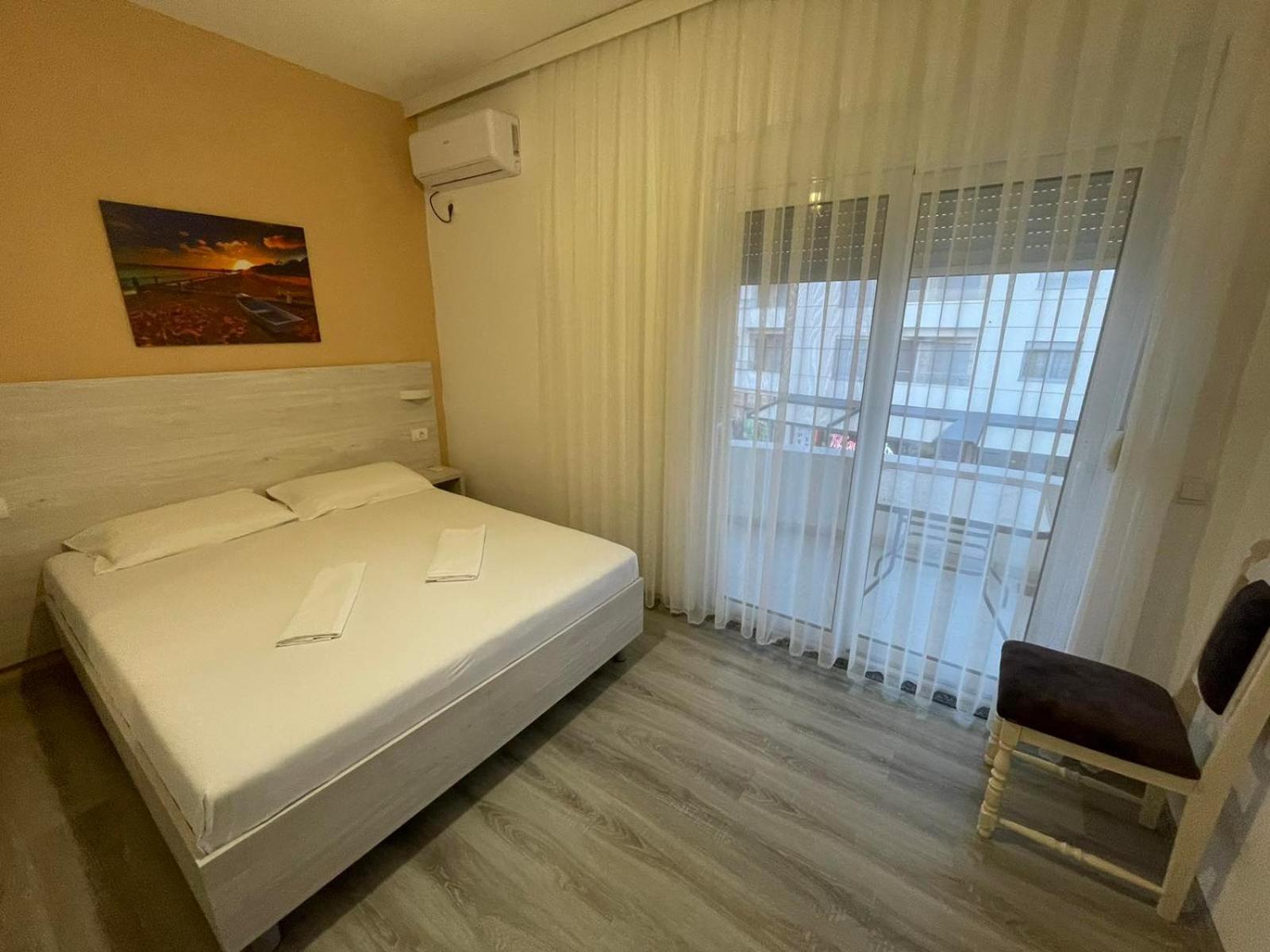 Molla Apartments Ulcinj Esterno foto